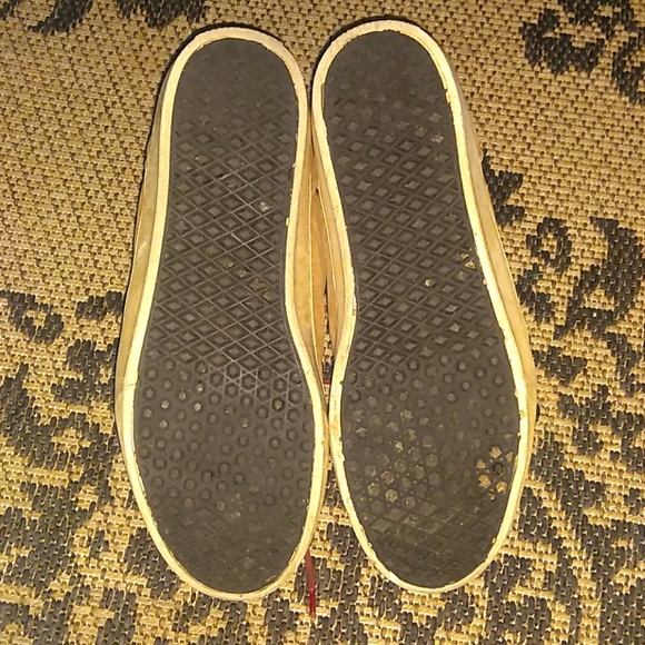 Shoes - Picture 7 of 7